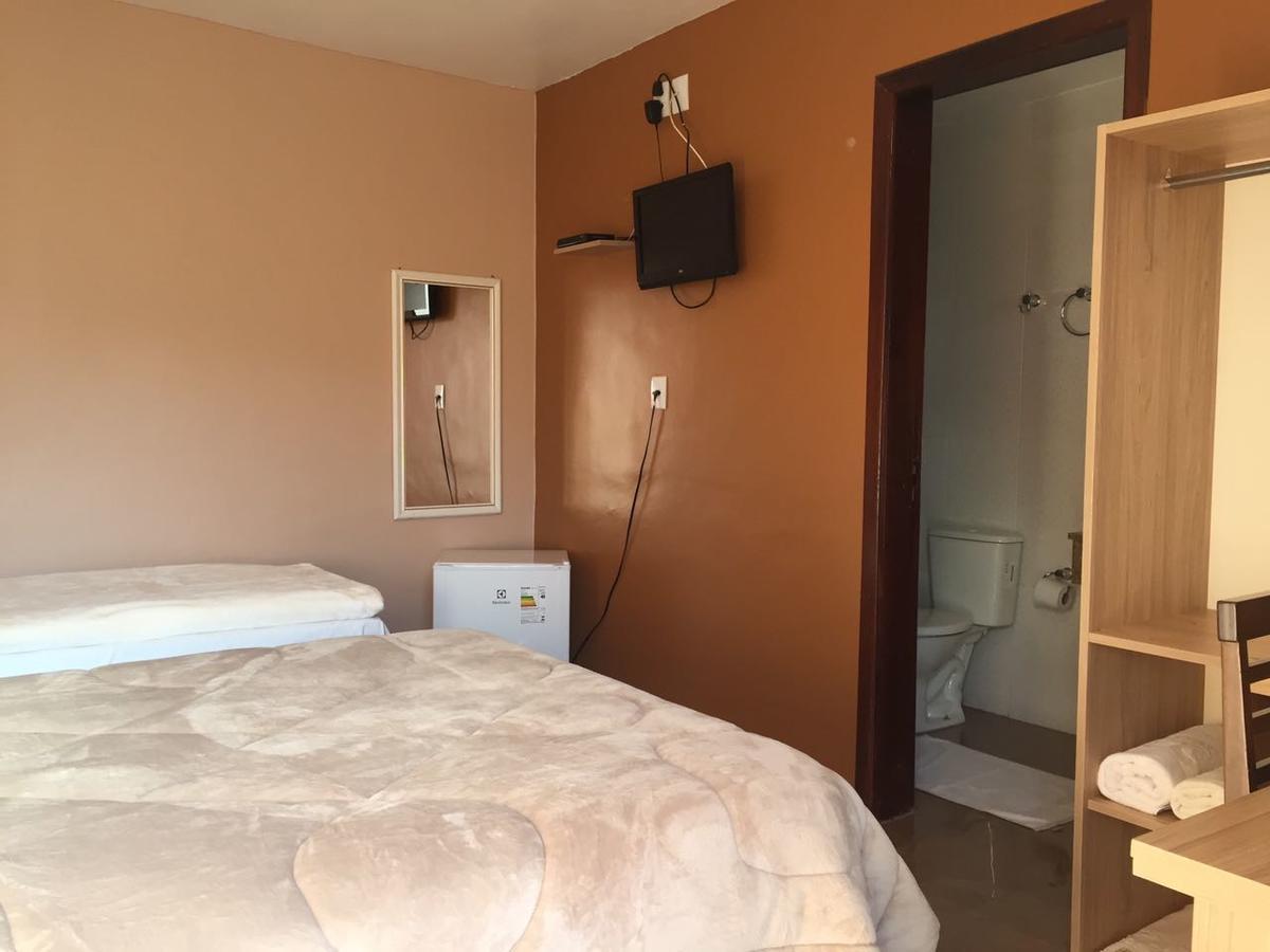 Hotel Pinheiro ครูซ อัลตา ภายนอก รูปภาพ